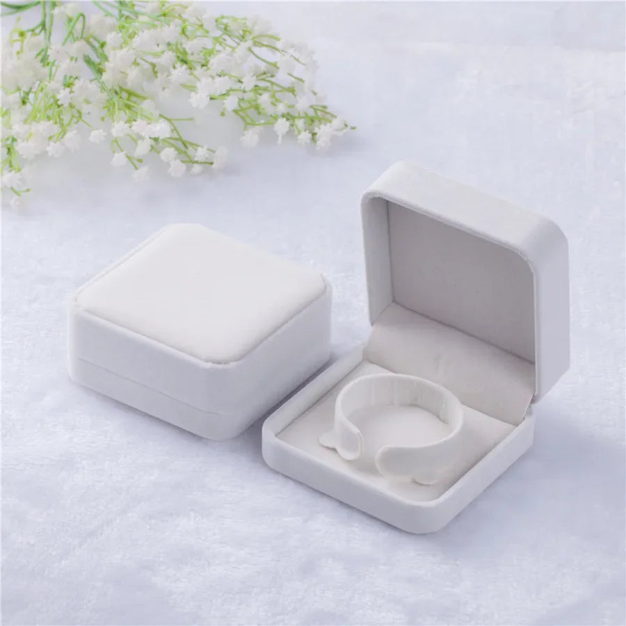 Velvet Bracelet Box High Quality Necklace Jewelry Storage Boxes Bangle Case Proposal Engagement Wedding Counter Display Packing